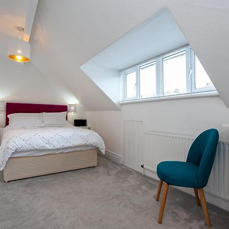 Cosy 2 Bed Apartment - Close To Leeds Centre Exterior photo
