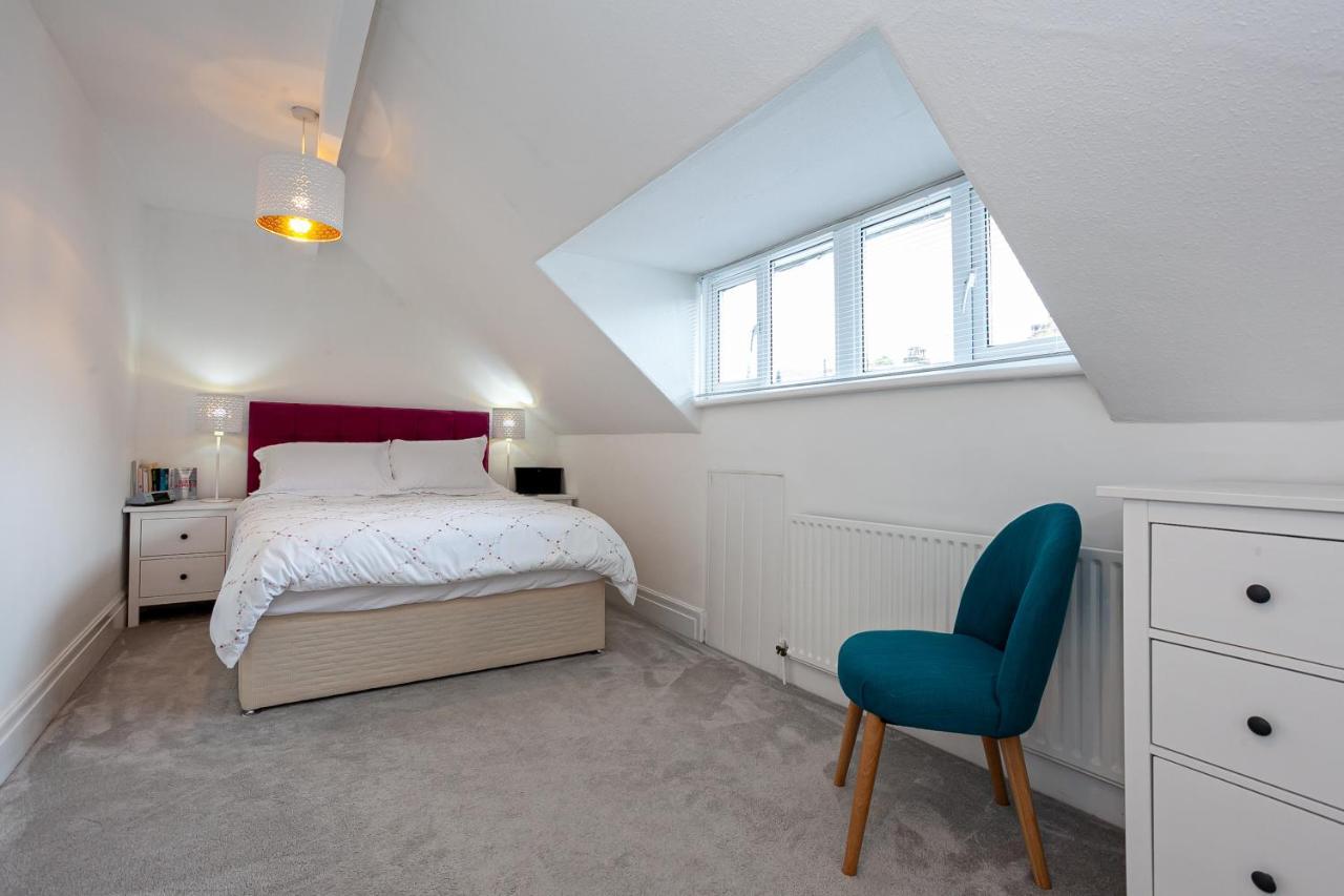 Cosy 2 Bed Apartment - Close To Leeds Centre Exterior photo