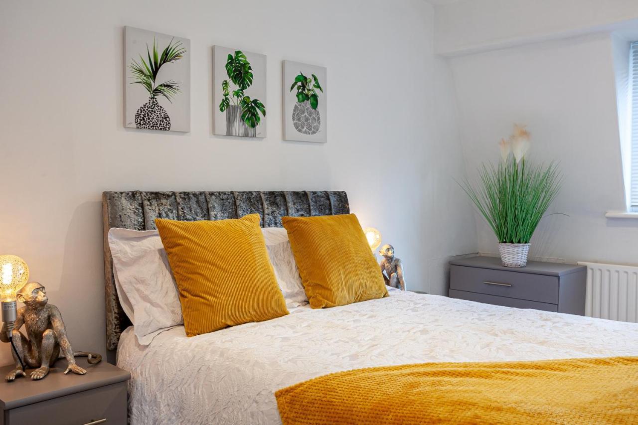 Cosy 2 Bed Apartment - Close To Leeds Centre Exterior photo