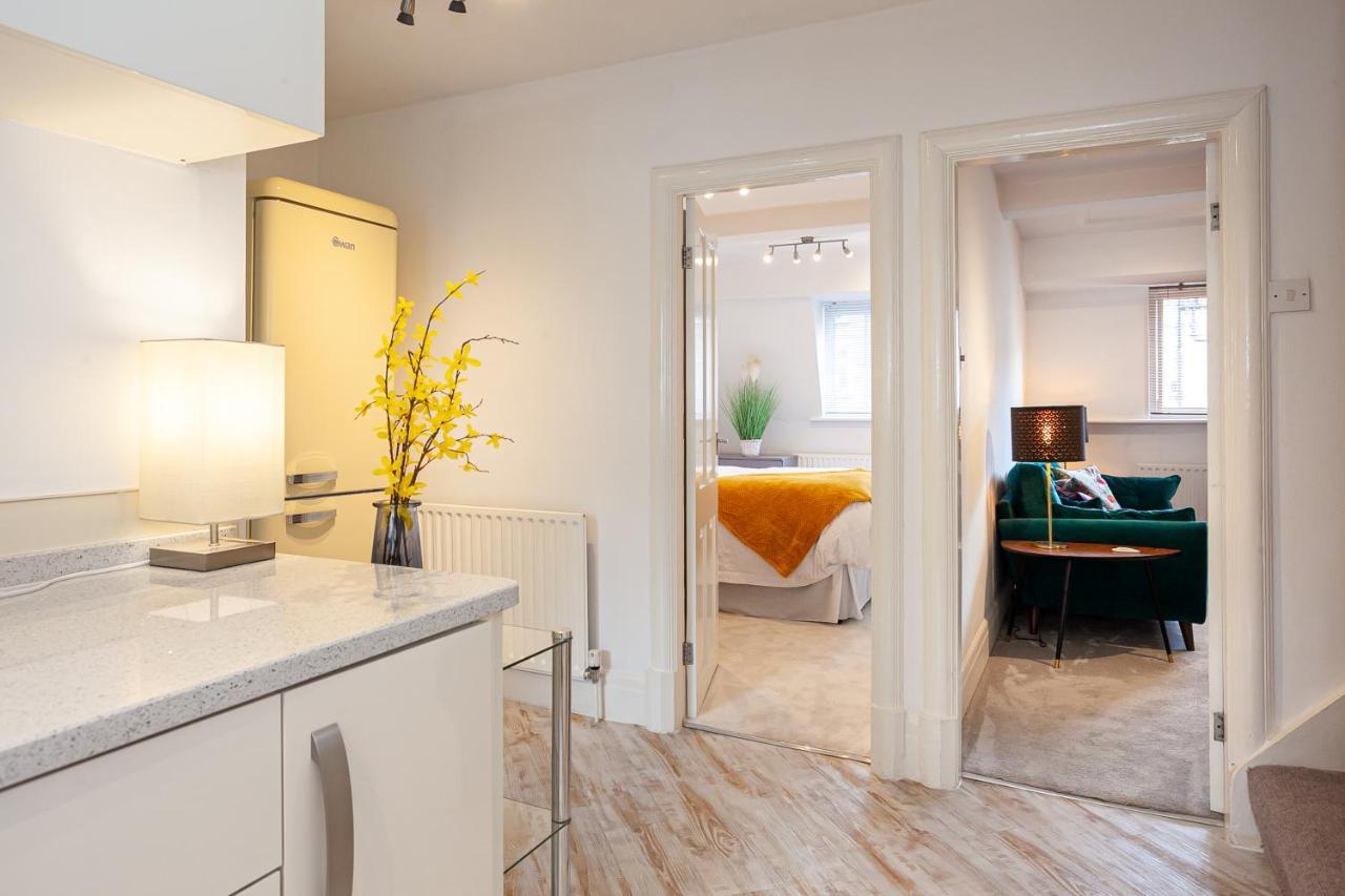 Cosy 2 Bed Apartment - Close To Leeds Centre Exterior photo