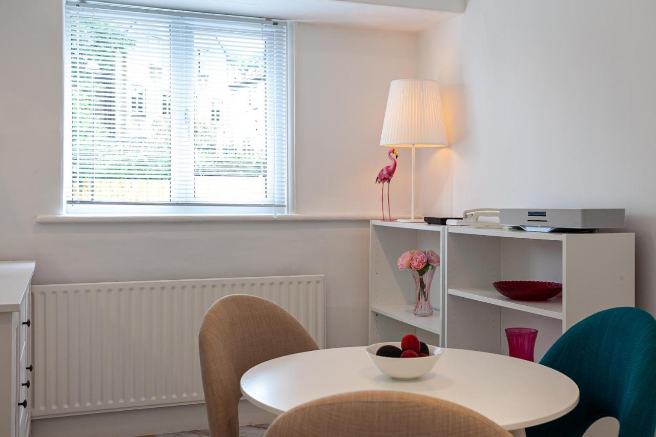 Cosy 2 Bed Apartment - Close To Leeds Centre Exterior photo