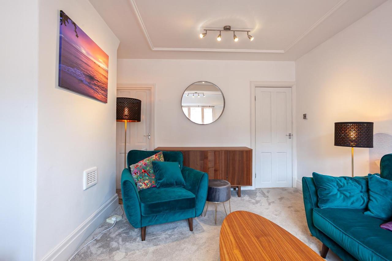 Cosy 2 Bed Apartment - Close To Leeds Centre Exterior photo